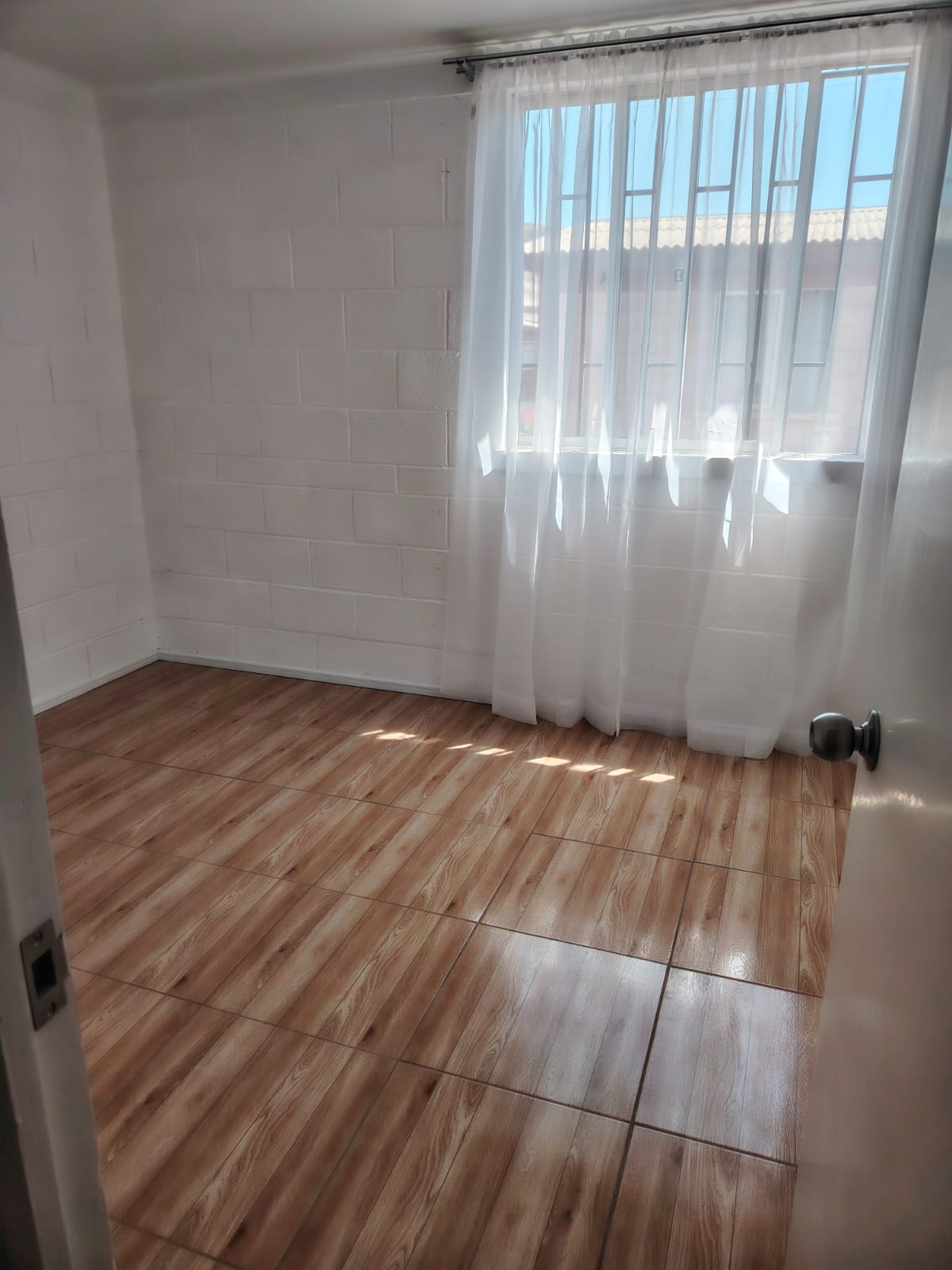 TOTALMENTE REFACCIONADA-CASA 2 PISOS EL PALOMAR